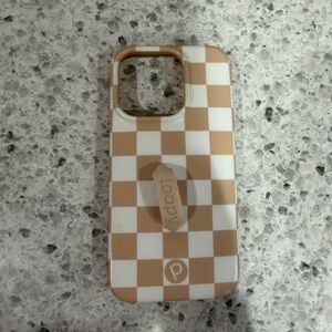 Loopy Case Tan and White Checkered Phone Case